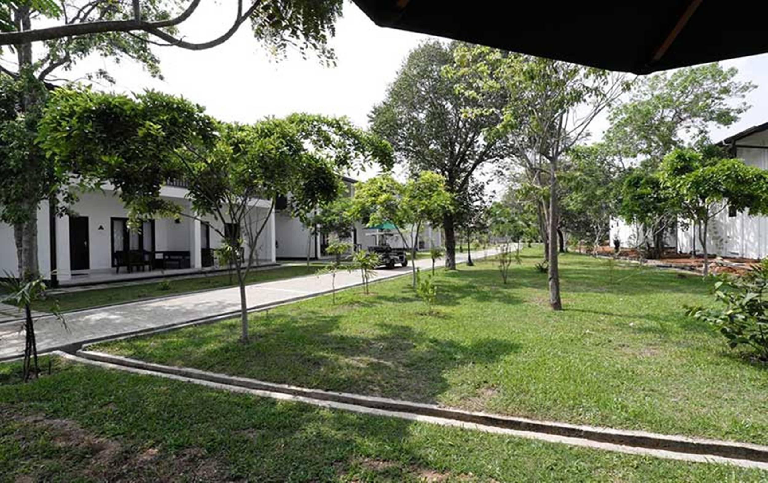 Oak Ray Elephant Hotel