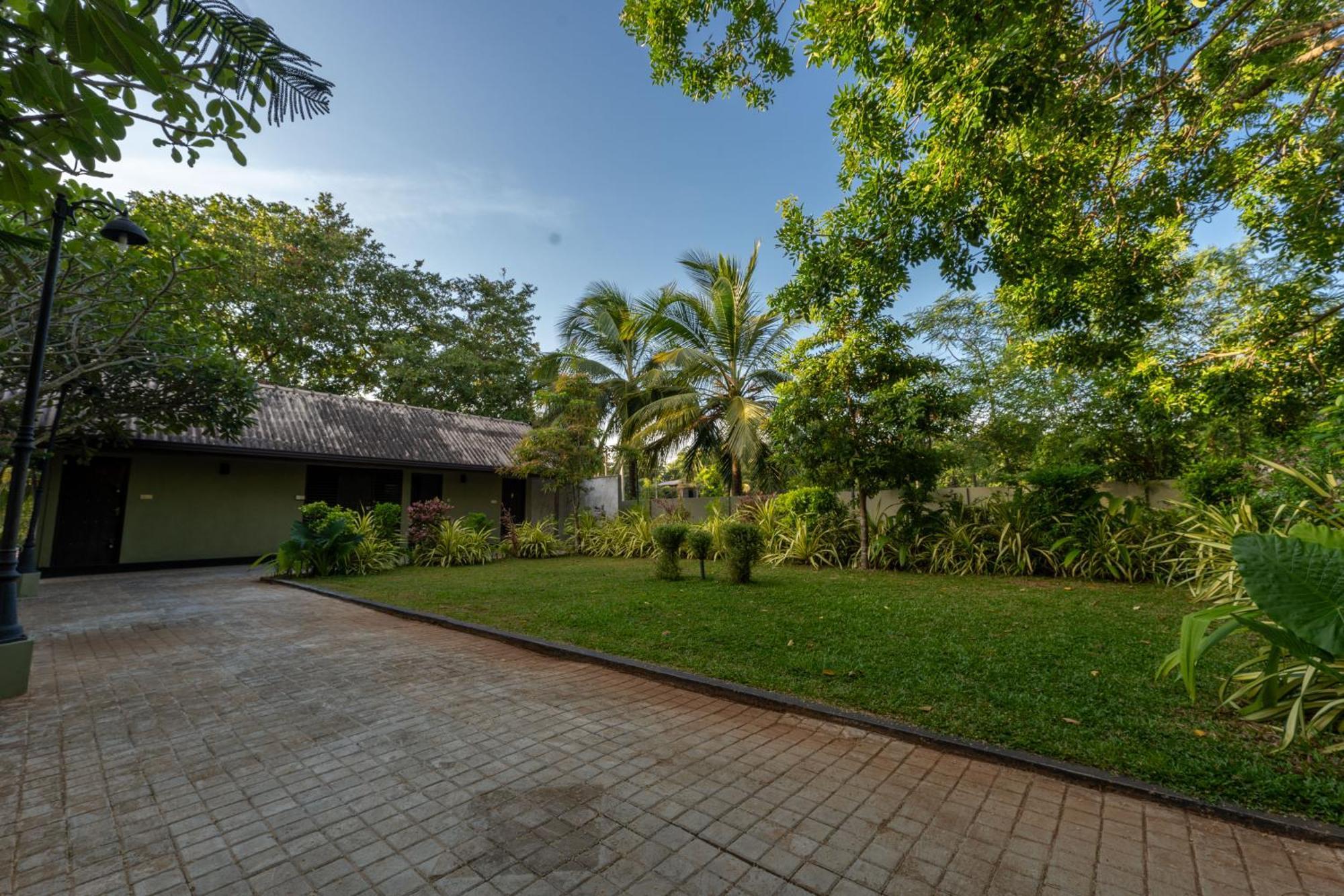 Oak Ray Elephant Hotel