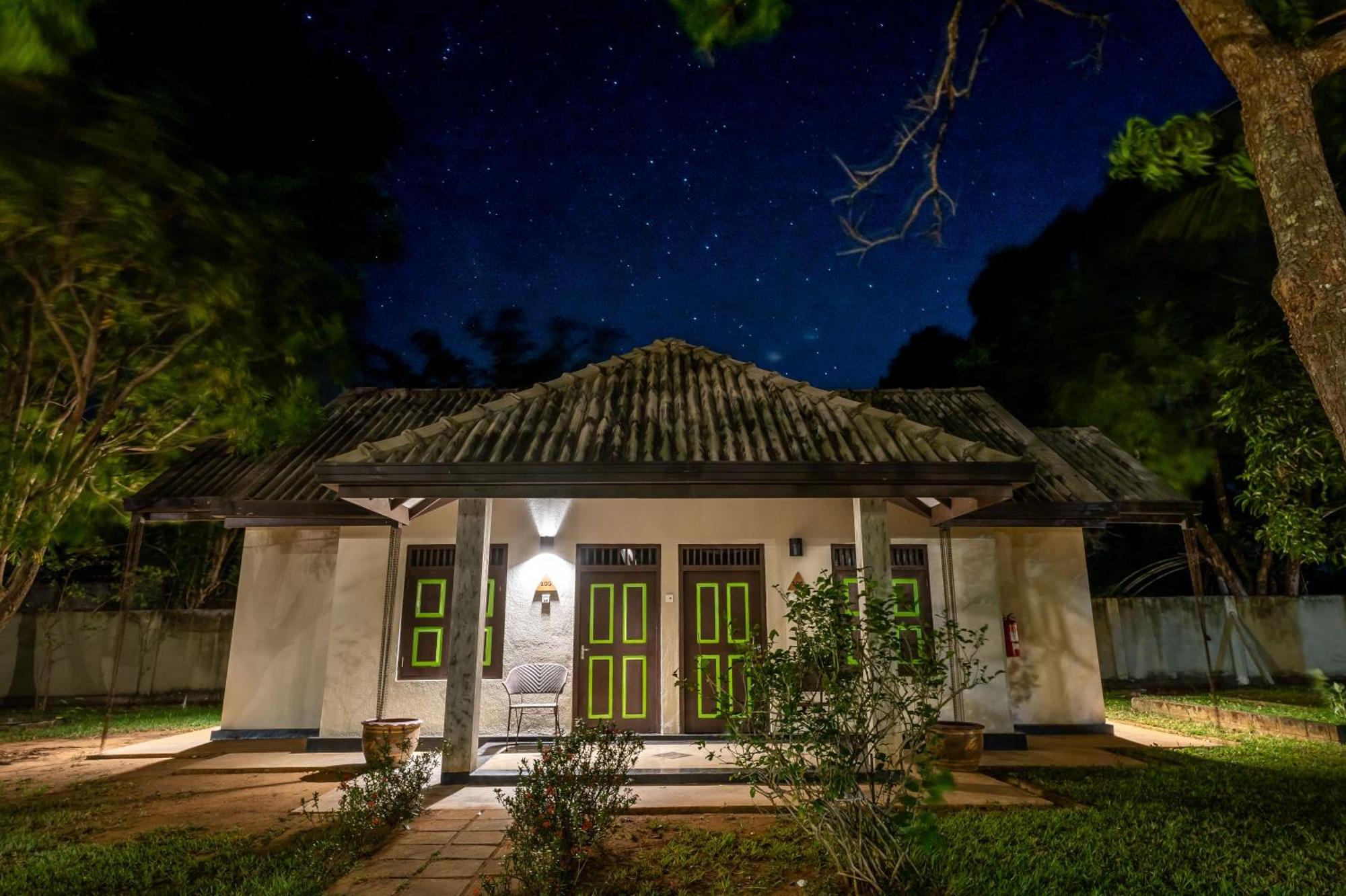 Hotel Oak Ray Elephant 4*