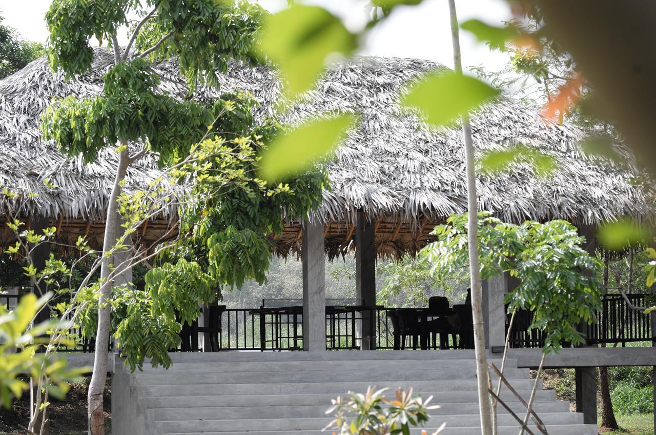 Hotel Oak Ray Elephant 4*
