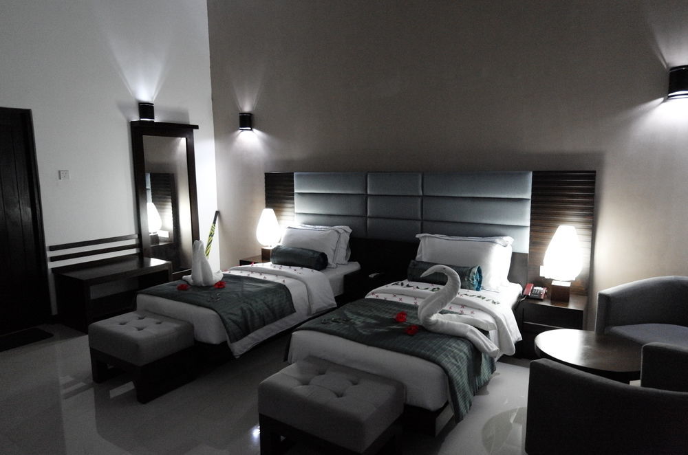 Hotel Oak Ray Elephant 4*